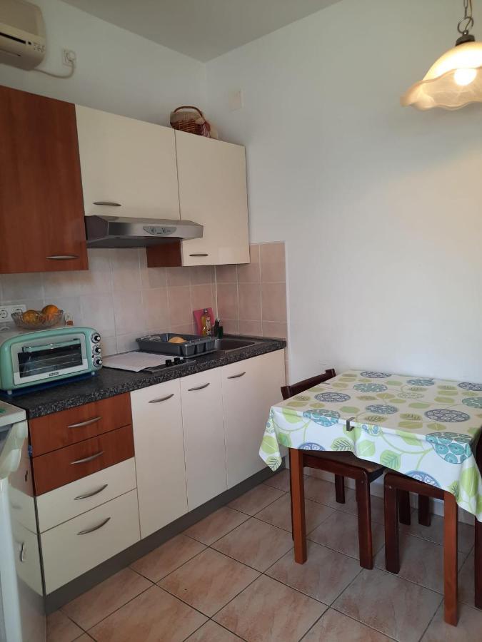 Apartmani Gracela Vodice Zewnętrze zdjęcie