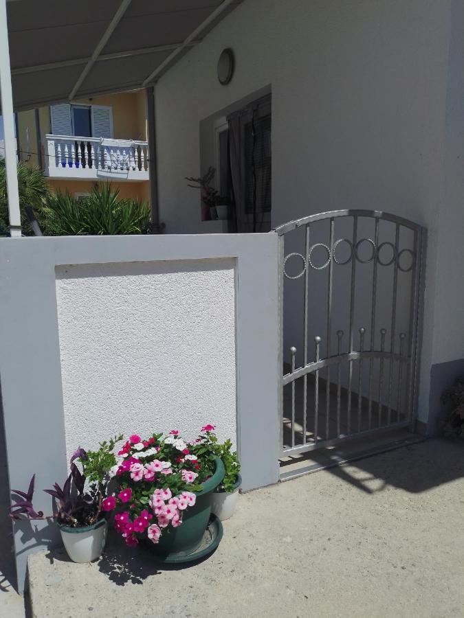 Apartmani Gracela Vodice Zewnętrze zdjęcie