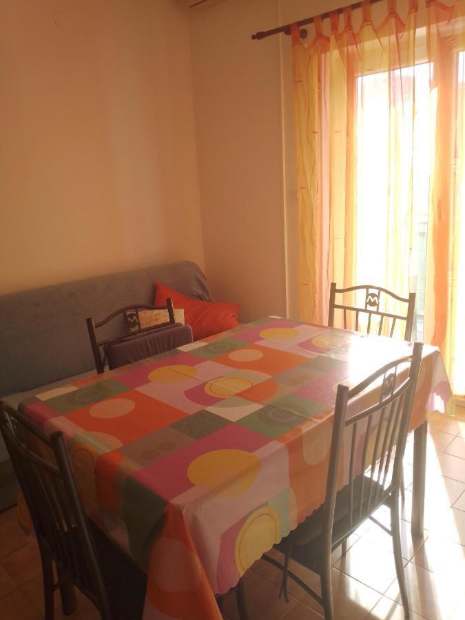 Apartmani Gracela Vodice Zewnętrze zdjęcie